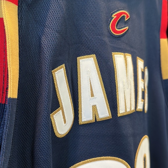 LeBron James Cleveland Cavaliers Mitchell & Ness 2008-09 Authentic NBA Jersey 40 - Picture 9 of 12